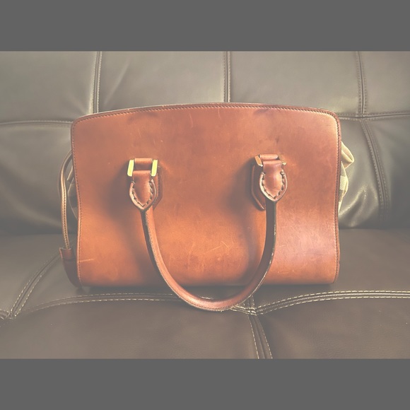 "Burberry Leather Dinton Satchel Handbag with House Check, RARE FIND!!!Crossbody - Picture 7 of 10